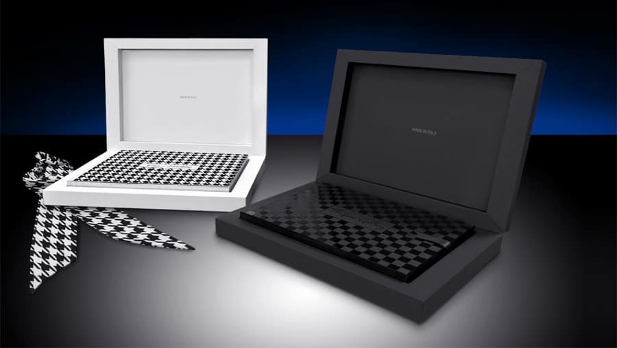 Graphistudio -Young Book - Luci & ombre photography